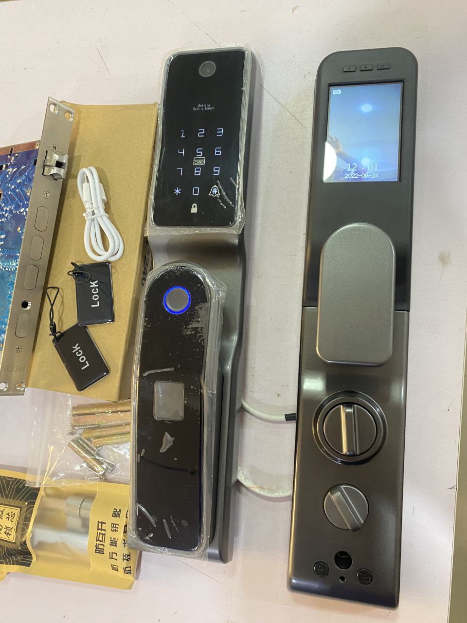 TUYA WIFI Phone Unlock, Fingerprint Door Lock + Doorphone