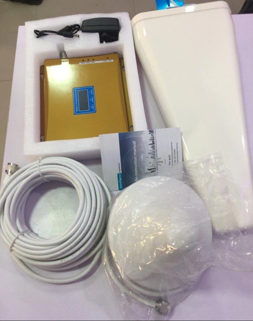 4G Mobile Tri-Band Signal Booster With Accessories