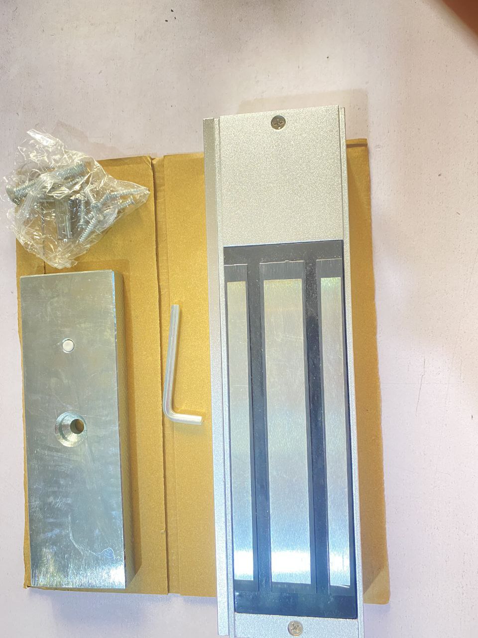 12V Electric 350kg Magnetic Heavyweight Door Lock