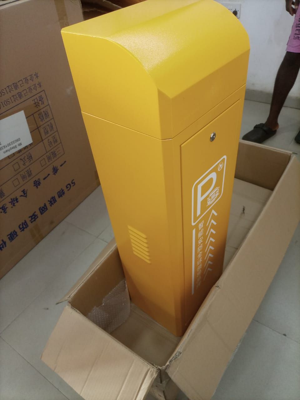 6meters Metal Boom Gate Barrier With Battery And Remote